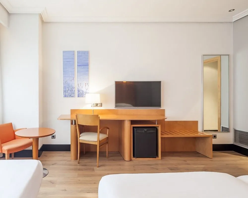 Hotel Ilunion Bilbao